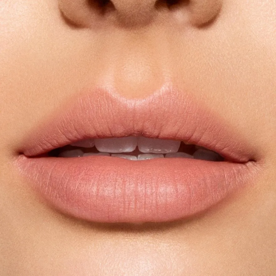MAC Cosmetics Powder Kiss Hazy Matte Lipstick -huulipuna 3,5 g