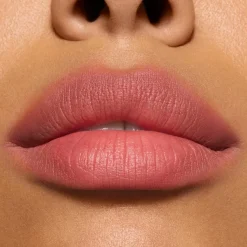 MAC Cosmetics Powder Kiss Hazy Matte Lipstick -huulipuna 3,5 g