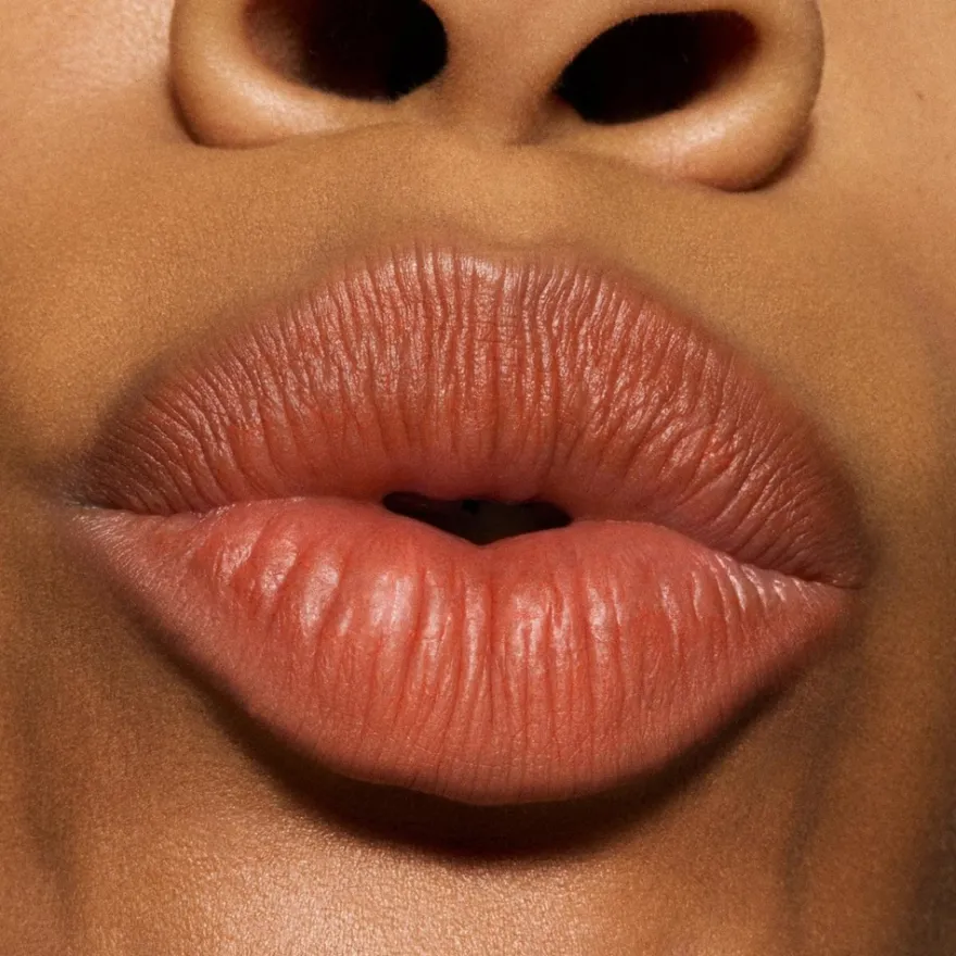 MAC Cosmetics Powder Kiss Hazy Matte Lipstick -huulipuna 3,5 g