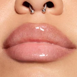 MAC Cosmetics Squirt Plumping Lipgloss Stick -huulikiilto 2,3 g