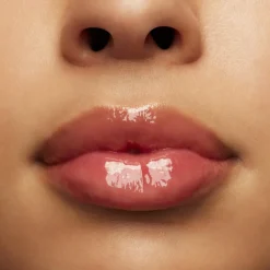 MAC Cosmetics Squirt Plumping Lipgloss Stick -huulikiilto 2,3 g