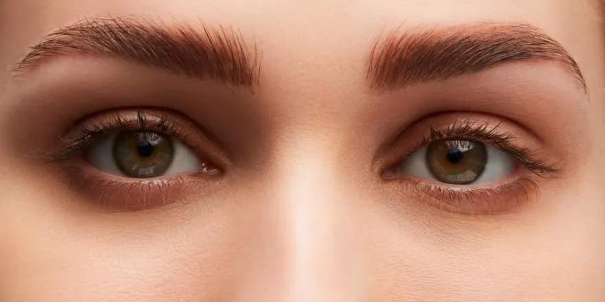 MAC Eye Brows Big Boost Fibre Gel kulmakarvageeli 4,1 g