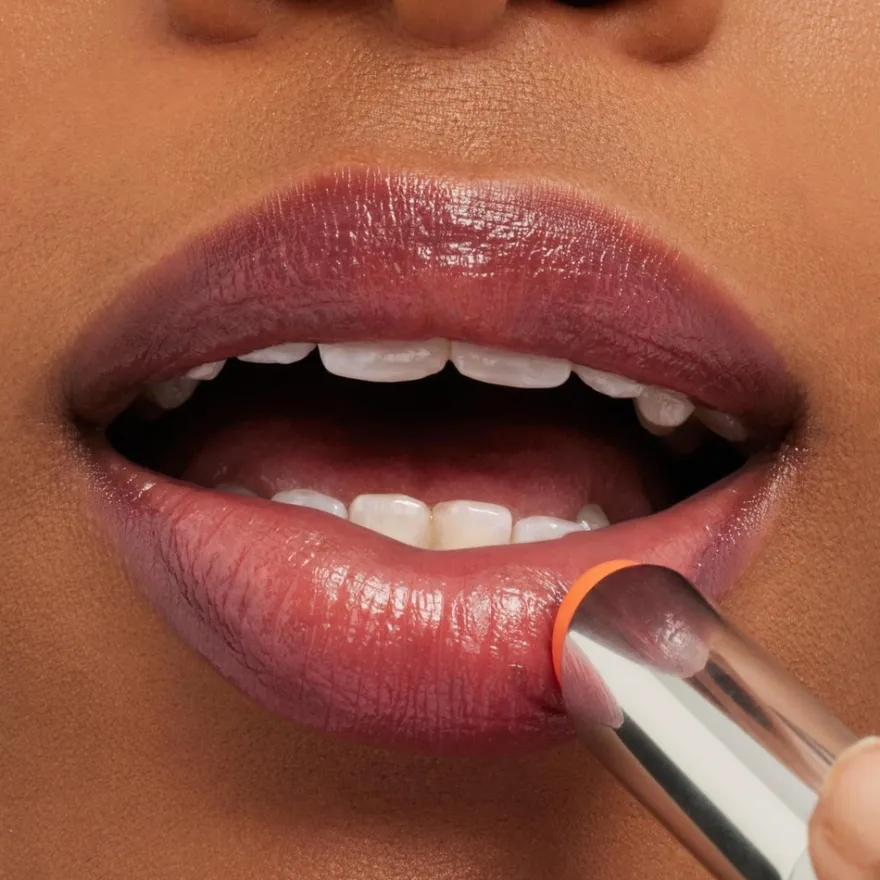 MAC Glow Play Tendertalk Lip Balm huulivoide 3,14 g