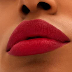 MAC Locked Kiss 24Hr Lipstick huulipuna 1,8 g