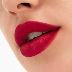 MAC Locked Kiss 24Hr Lipstick huulipuna 1,8 g