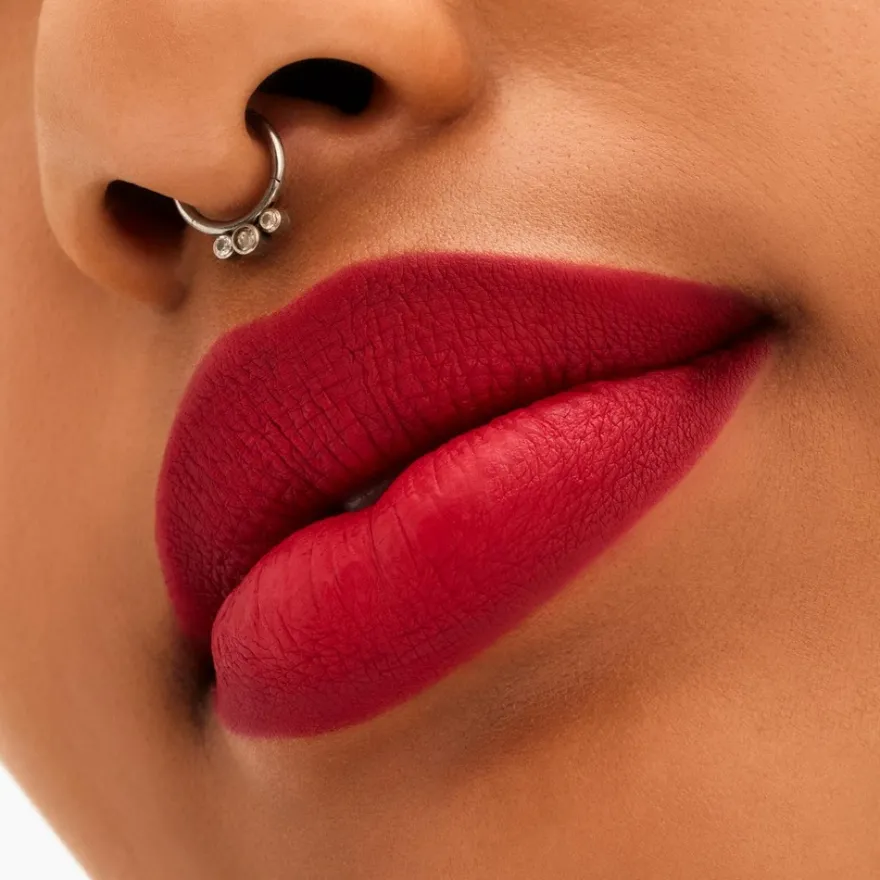 MAC Locked Kiss 24Hr Lipstick huulipuna 1,8 g
