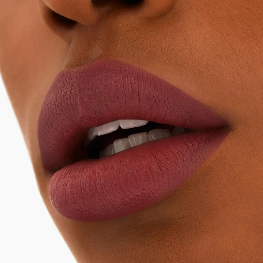 MAC Locked Kiss 24Hr Lipstick huulipuna 1,8 g