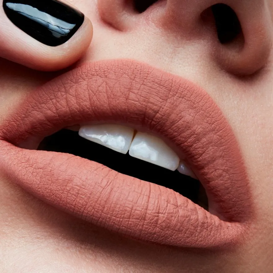 MAC Retro Matte Liquid Lipcolor huuliväri 5 ml