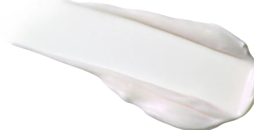 MAC Strobe Cream ihon pikaheleyttäjä 50 ml