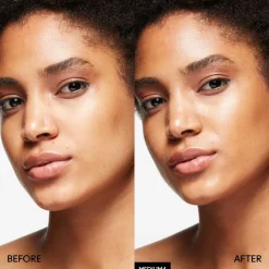 MAC Strobe dewy skin tint sävyttävä kosteusvoide 30 ml