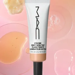 MAC Strobe dewy skin tint sävyttävä kosteusvoide 30 ml