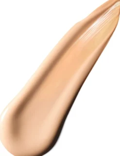 MAC Studio Radiance Face and Body Radiant Sheer Foundation meikkivoide 50 ml
