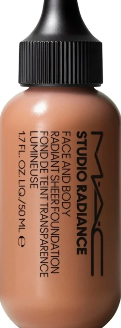 MAC Studio Radiance Face and Body Radiant Sheer Foundation meikkivoide 50 ml