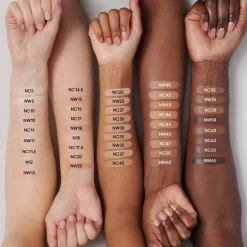 MAC Studio Radiance 24HR Luminous Lift Concealer peiteaine 11 ml