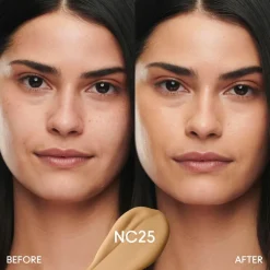 MAC Studio Radiance Serum-Powered Foundation meikkivoide 30 ml