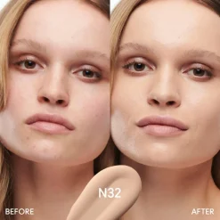 MAC Studio Radiance Serum-Powered Foundation meikkivoide 30 ml