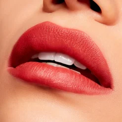 MAC Velvet blur lipstick huulipuna 2 g