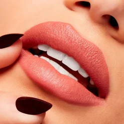 MAC Velvet blur lipstick huulipuna 2 g