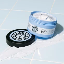 Maria Nila Coils&Curls hoitoaine kiharoille hiuksille 250 ml