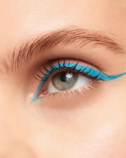 Max Factor Masterpiece WOW Liner 1,2 g 300 Midnight Black, silmänrajaus