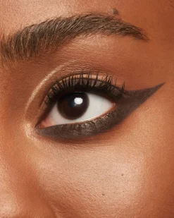 Max Factor Masterpiece WOW Liner 1,2 g 300 Midnight Black, silmänrajaus