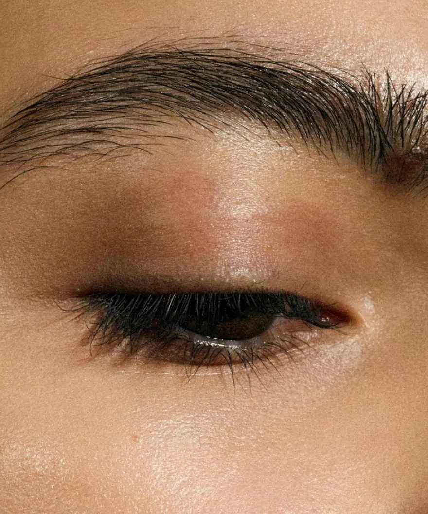 MÁDARA THE BROW -kulmakynä 2 MEDIUM BROWN 1g