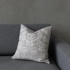 Miiko Taikapuutarha tyynynpäällinen
