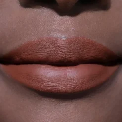 MOIRA Lip Appeal Waterproof Liner Sadie huultenrajauskynä 0,6g