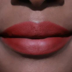 MOIRA Lip Appeal Waterproof Liner Sadie huultenrajauskynä 0,6g