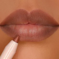 MOIRA Lip Appeal Waterproof Liner Sadie huultenrajauskynä 0,6g