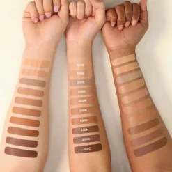 MOIRA Stay Golden Cream Bronzer & Contour 200C - voidemainen aurinkopuuteri 3,8 g
