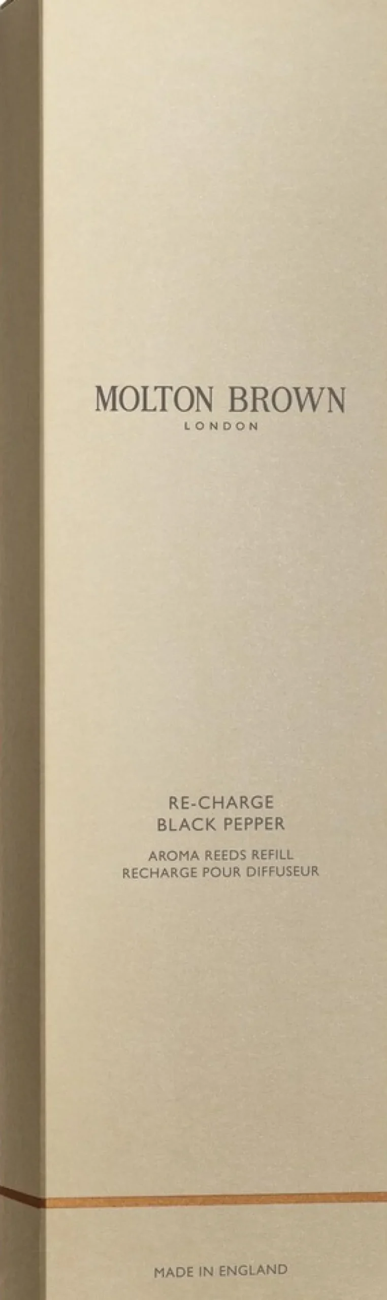 Molton Brown Re-Charge Black Pepper Aroma Reeds Refill tuoksutikkujen täyttöpakkaus 150 ml