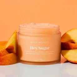 NCLA Beauty Hey, Sugar Peach Body Scrub vartalokuorinta 250 g