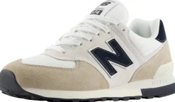 New Balance 574 sneakerit