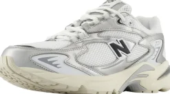 New Balance 725 tennarit