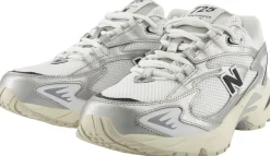 New Balance 725 tennarit