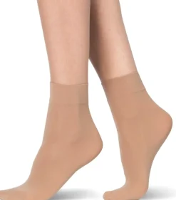 Norlyn naisten nilkkasukat Comfy Opaque 50 den