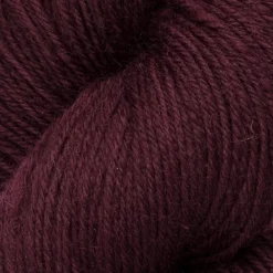 Novita lanka Novita x Laine 4PLY 100 g Deep Burgundy 7821