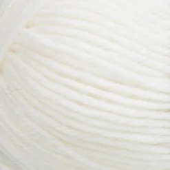 Novita lanka 7 Veljestä 100 g valkoinen 011
