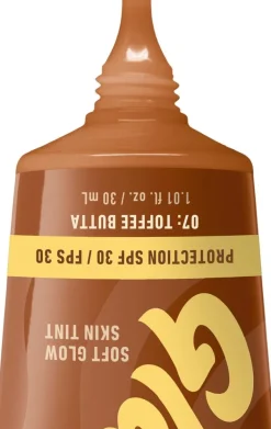 NYX Professional Makeup Buttermelt Glaze Skin Tint SPF30 meikkivoide 30 ml
