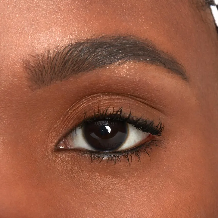 NYX Professional Makeup Fill & Fluff Eyebrow Pomade Pencil kulmakynä 0,2g