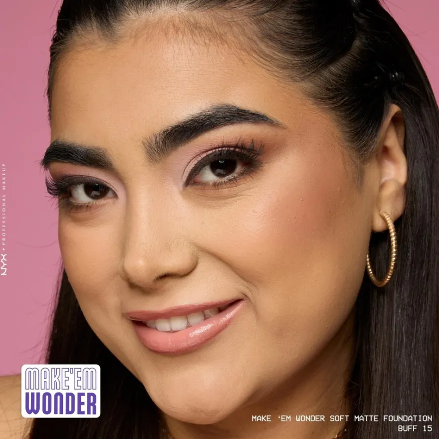 NYX Professional Makeup Make Em Wonder -meikkivoide 30 ml
