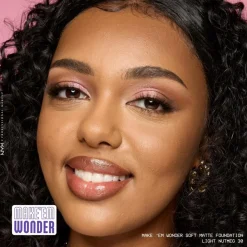 NYX Professional Makeup Make Em Wonder -meikkivoide 30 ml