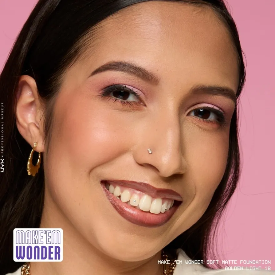 NYX Professional Makeup Make Em Wonder -meikkivoide 30 ml
