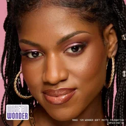 NYX Professional Makeup Make Em Wonder -meikkivoide 30 ml