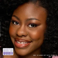 NYX Professional Makeup Make Em Wonder -meikkivoide 30 ml