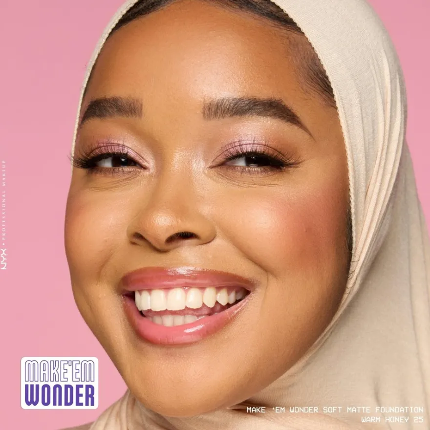 NYX Professional Makeup Make Em Wonder -meikkivoide 30 ml