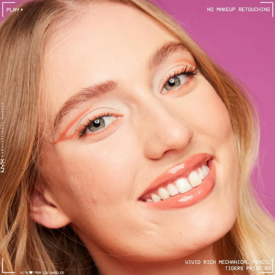 NYX Professional Makeup Vivid Rich Mechanical Liner silmänrajauskynä 0,28 g