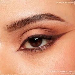 NYX Professional Makeup Vivid Rich Mechanical Liner silmänrajauskynä 0,28 g
