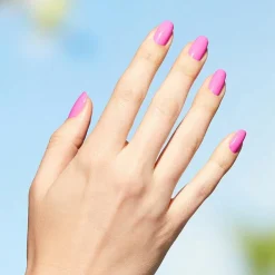 OPI Nature Strong Lacquer kynsilakka 15 ml